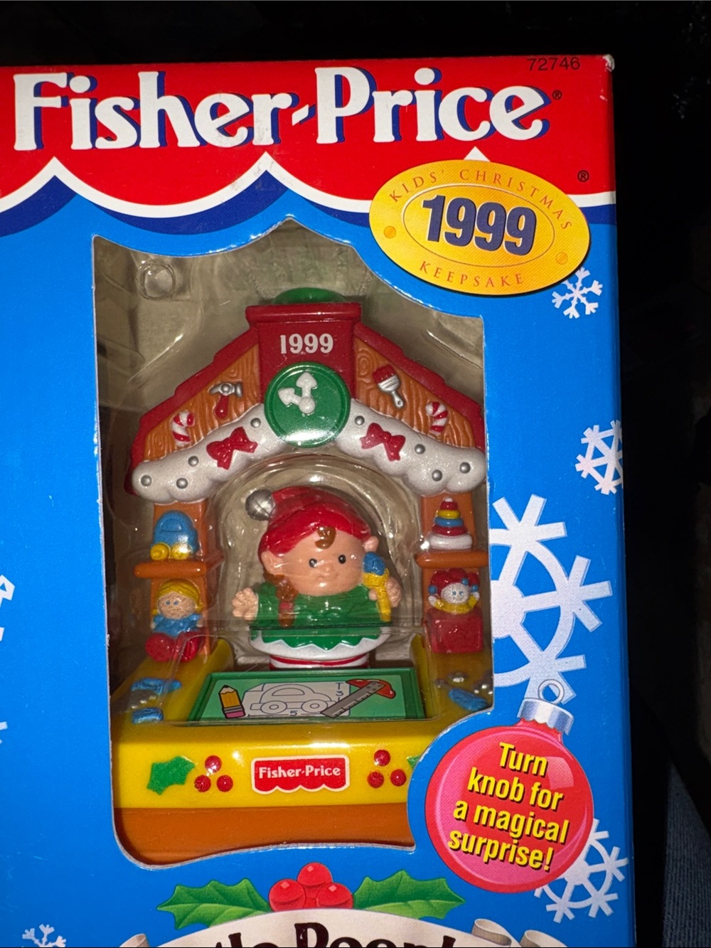 Fisher-Price Red & Green 1999 Holiday Musical Playset